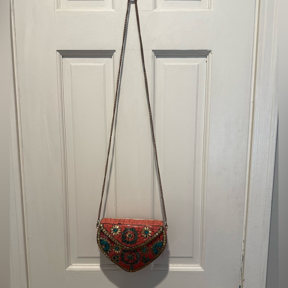 Small hard shell purse - image 2